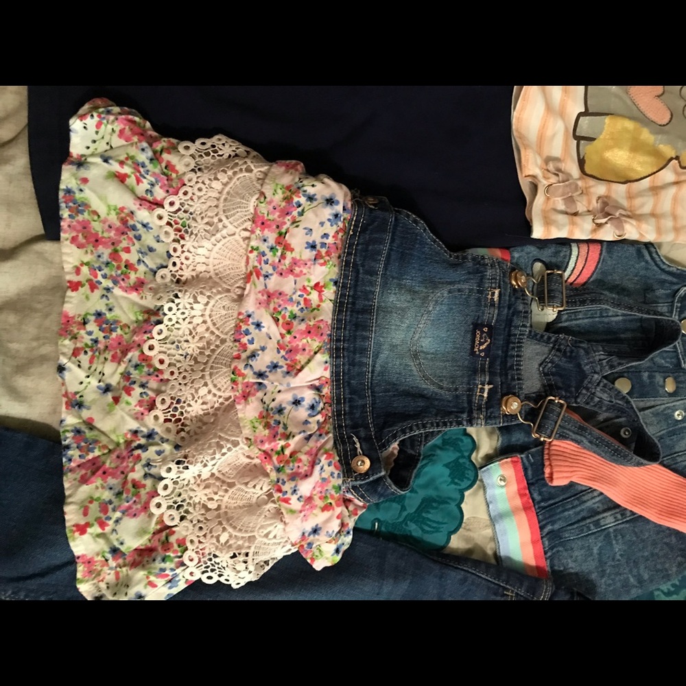 2 outfits, coverall dress, vest jacket 4T